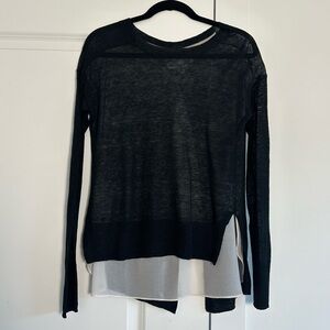 Brochu Walker (XS) Black & White Mercerized Linen Long Sleeve Split Back Top